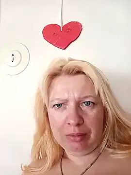SusyBlair – webcam model profile photo Image 7