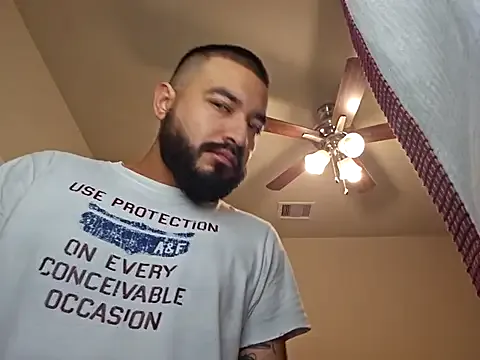 Lb228w – webcam model profile photo