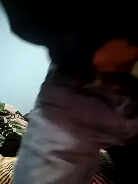 Benson18y – webcam model profile photo Image 15