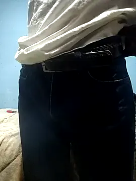 Benson18y – webcam model profile photo Image 17