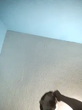 Benson18y – webcam model profile photo Image 3