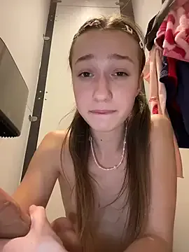 Lia__Love Image 3