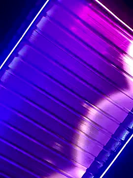 British_EmJess – webcam model profile photo Image 10