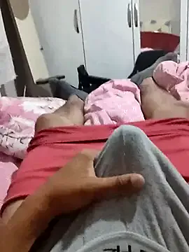 Libely – webcam model profile photo Image 12