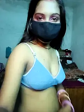 UKRaunchyRobyn – webcam model profile photo Image 15