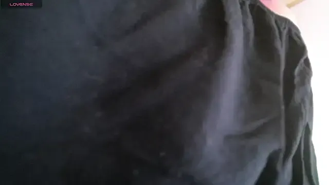 Nataly_Blonde – webcam model profile photo Image 15