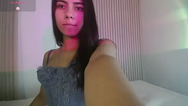 Nataly_Blonde – webcam model profile photo Image 16