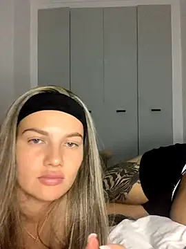 blondeambitionnn – webcam model profile photo Image 8