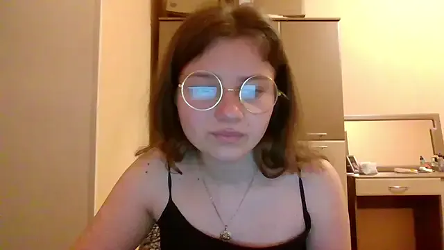 Little_shygirl Image 5