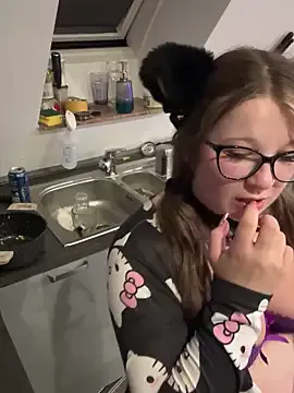 LizzieGreyX – webcam model profile photo Image 7