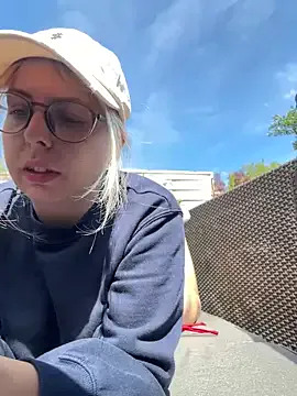 Livewithlucy Image 10