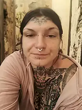 blondeza – webcam model profile photo Image 3