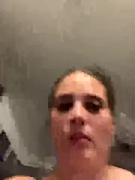 British_EmJess – webcam model profile photo Image 8