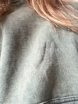 Her-Girl – webcam model profile photo Image 14