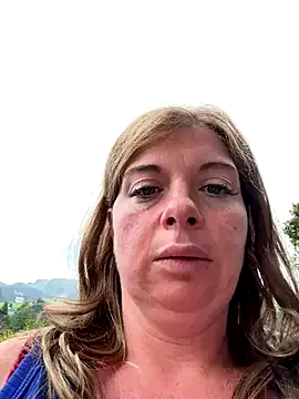 BabeBeth40 – webcam model profile photo Image 7