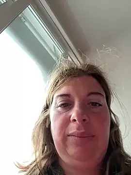 BabeBeth40 – webcam model profile photo Image 9