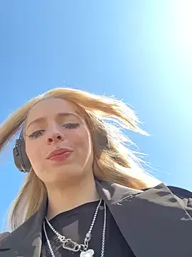 LoraaDoll Image 10