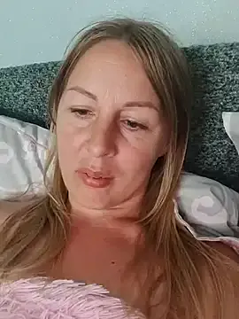 DemiRoseLeeXBabestation – webcam model profile photo Image 14