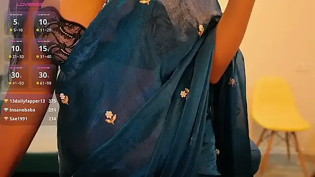 RosyCheeks1 – webcam model profile photo Image 9