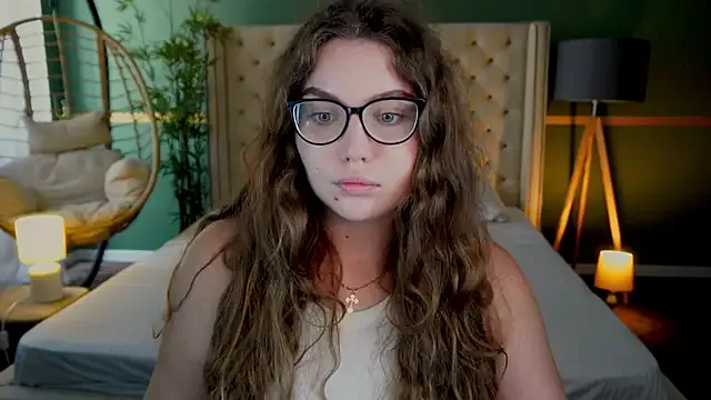 Valeriajade – webcam model profile photo Image 5