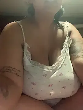 BohoPrincessUK – webcam model profile photo Image 2