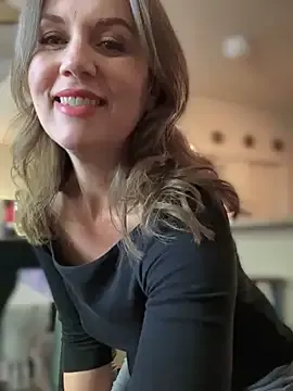 JuliaQuin – webcam model profile photo Image 15