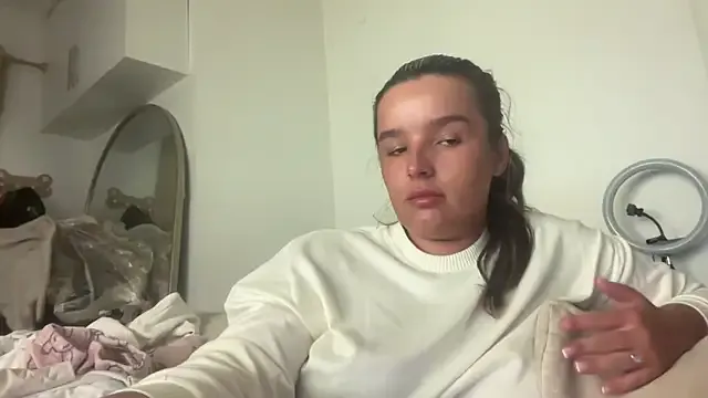 Sexeuphoria – webcam model profile photo Image 18