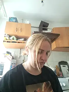 SofiaSins – webcam model profile photo Image 12