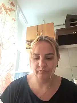 SofiaSins – webcam model profile photo Image 4