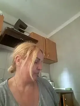 SofiaSins – webcam model profile photo Image 9