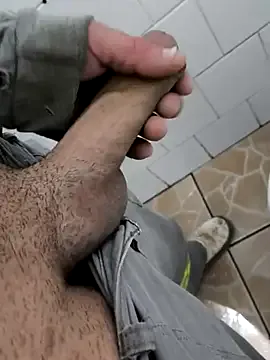 SashaVaughn – webcam model profile photo Image 6