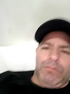 SashaVaughn – webcam model profile photo Image 7