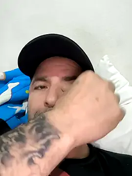 SashaVaughn – webcam model profile photo Image 8