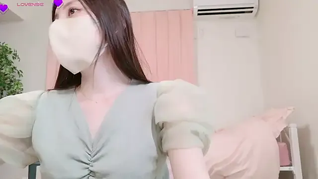 SusyBlair – webcam model profile photo Image 4