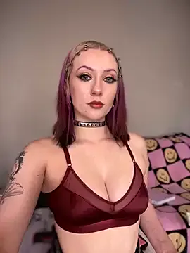 BlondeScarlettx – webcam model profile photo Image 3