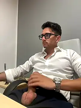 Ellalouisee89 – webcam model profile photo Image 17