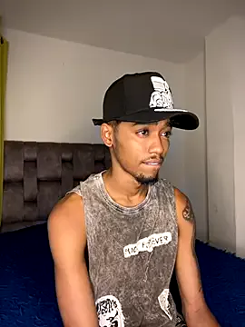 SilviaPastori – webcam model profile photo Image 10