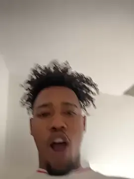 SilviaPastori – webcam model profile photo Image 2