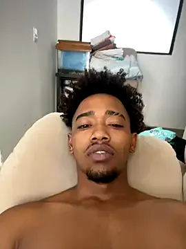 SilviaPastori – webcam model profile photo Image 8