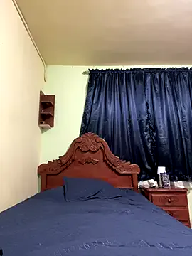 Donovan_Desmond – webcam model profile photo Image 15