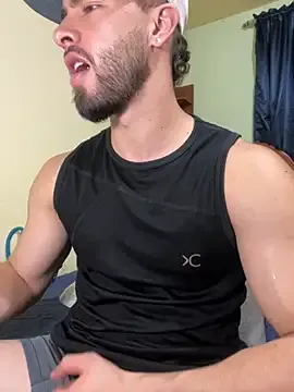 Donovan_Desmond – webcam model profile photo Image 19