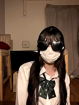 LizzieGreyX – webcam model profile photo Image 2