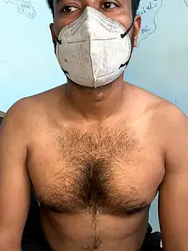 mattiestreams69 – webcam model profile photo Image 5