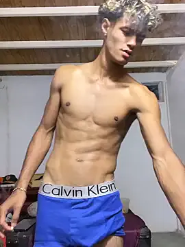 alex_islive – webcam model profile photo Image 14