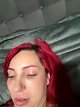 British_EmJess – webcam model profile photo Image 7