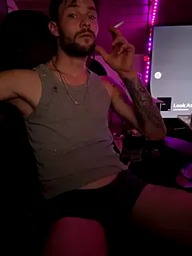 MistressLouUK – webcam model profile photo Image 10