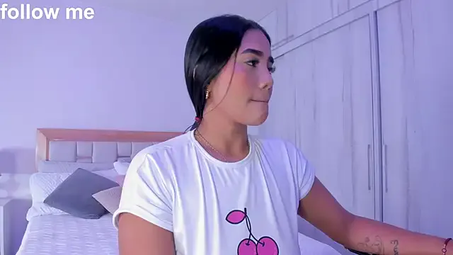 Ellalouisee89 – webcam model profile photo Image 13