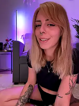 Blondebunny30 – webcam model profile photo Image 8