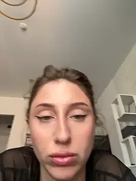 BabeBeth40 – webcam model profile photo Image 18