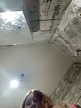 MistressLouUK – webcam model profile photo Image 7